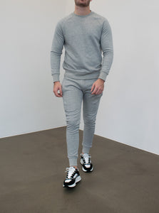 Essential Sweatshirt
